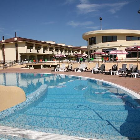 Hotel Resort Lido Degli Aranci Vibo Valentia Exterior photo