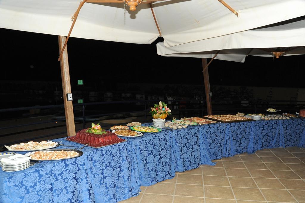 Hotel Resort Lido Degli Aranci Vibo Valentia Exterior photo
